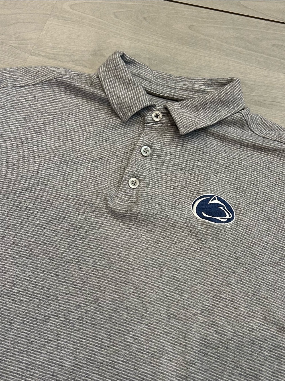 Tommy Bahama Penn State Nittany Lions NCAA Polo Shirt Mens Small Gray Striped